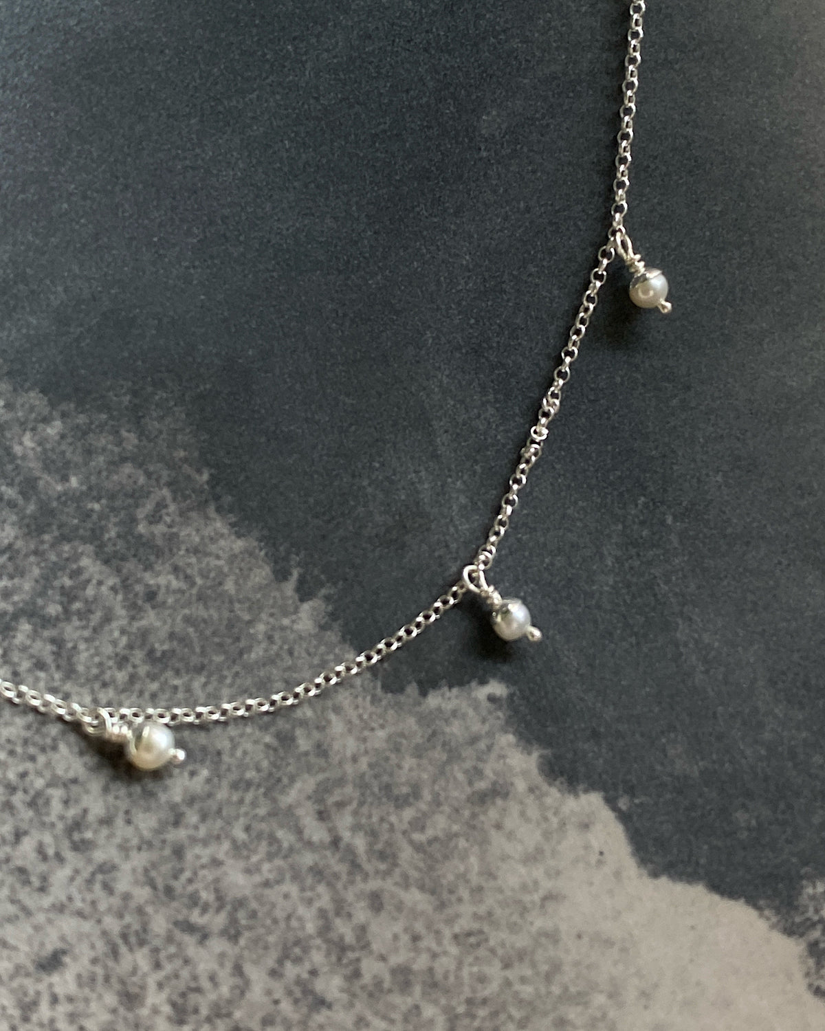 PEARL POM NECKLACE | SILVER