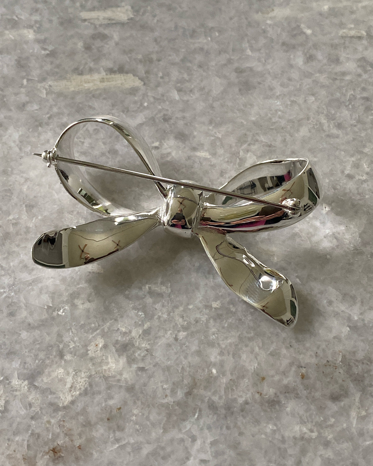 THE BOW BROOCH | SILVER PLATE