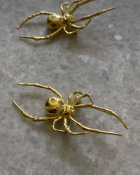 THE RED BACK SPIDER BROOCH | GOLD PLATE