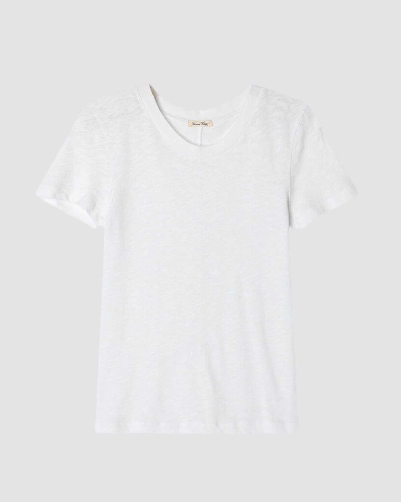 fitted white short sleeved t-shirt