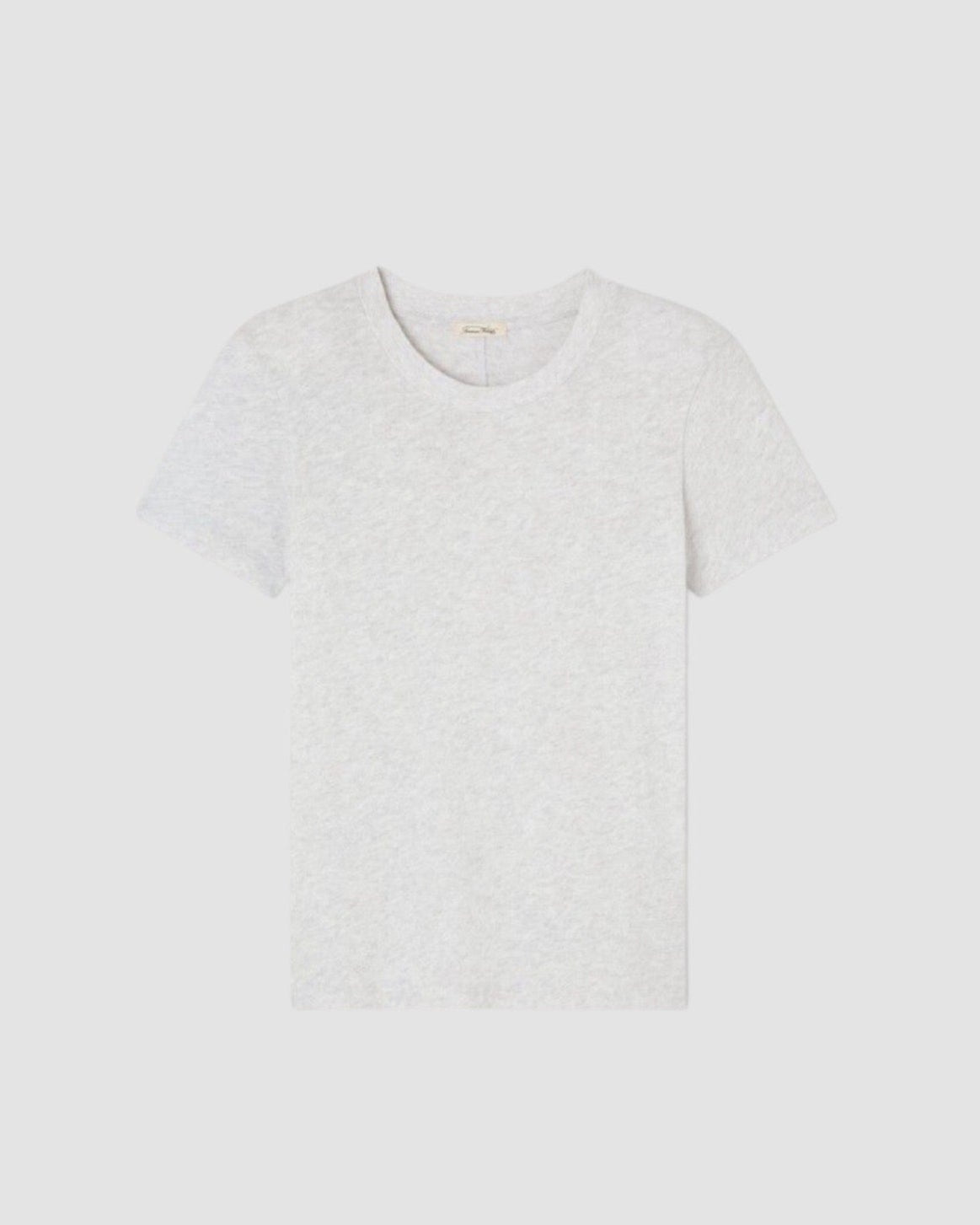 Model wears a Sonoma fitted round neck t-shirt in Arctic Grey by American Vintage