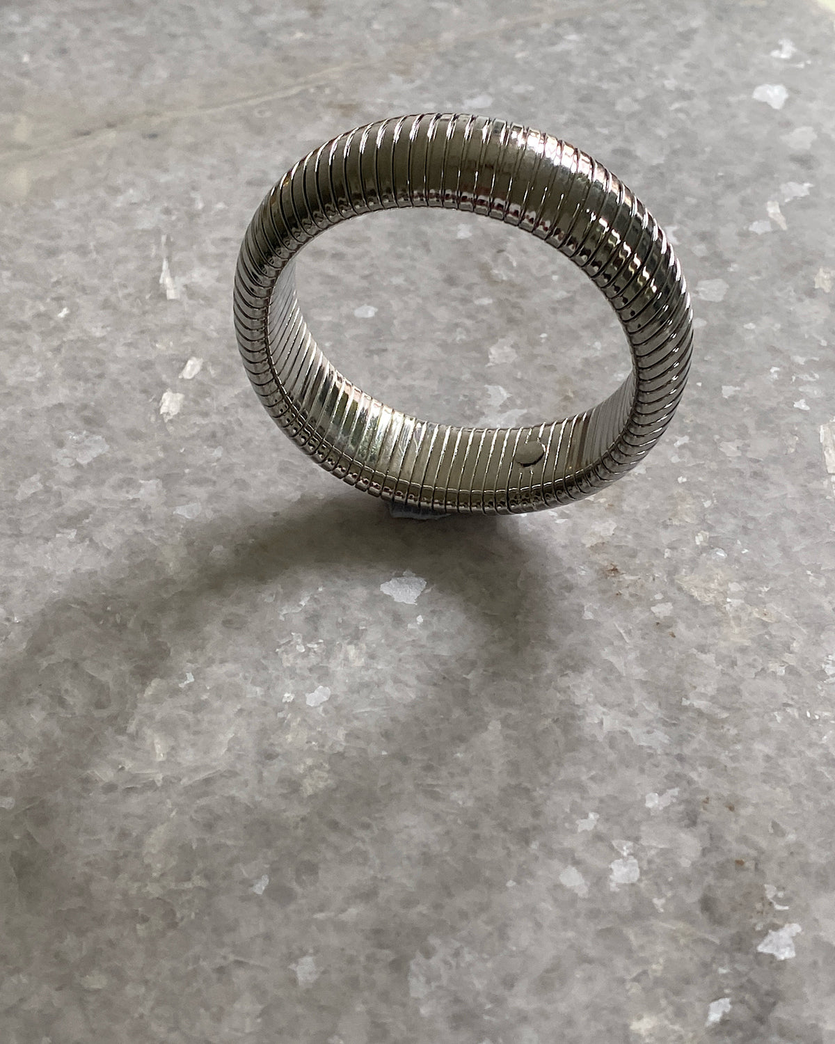 Thick snake bangle silver