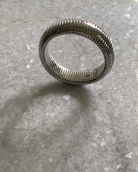 Thick snake bangle silver