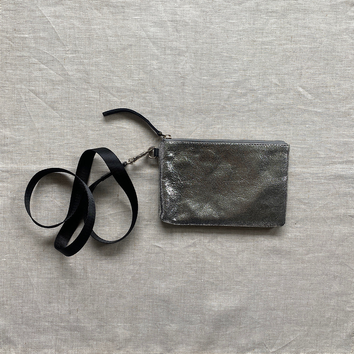 ELISA CLUTCH | SILVER