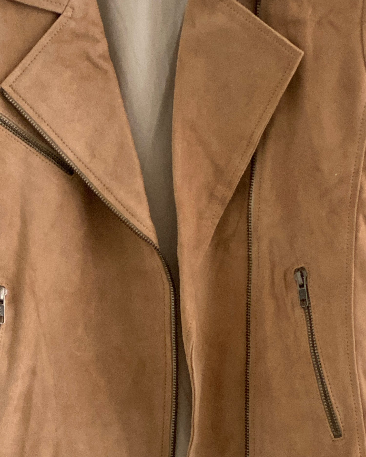 THE BIKER JACKET | SAND SUEDE - The Pared Store