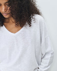 SONOMA V NECK LONG SLEEVE T-SHIRT | WHITE