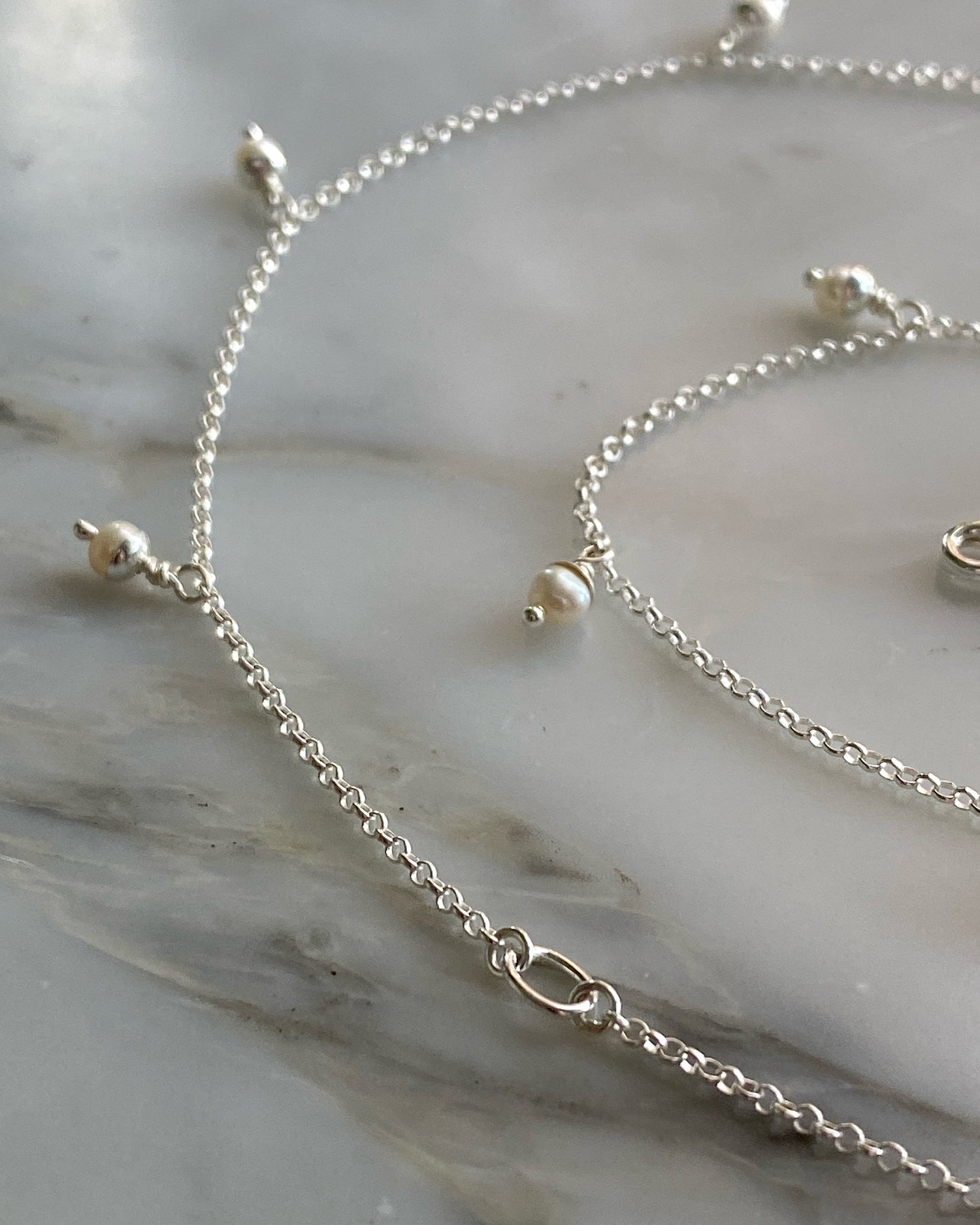 PEARL POM NECKLACE | SILVER