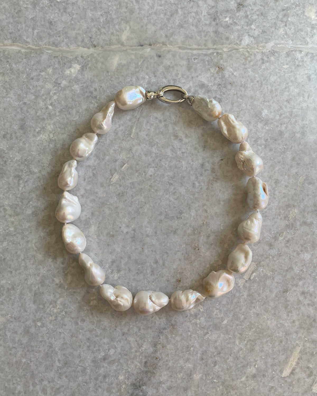 QUEEN PEARL NECKLACE | SILVER