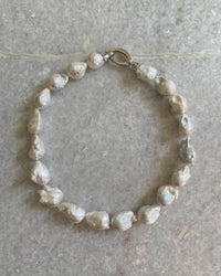 QUEEN PEARL NECKLACE | SILVER