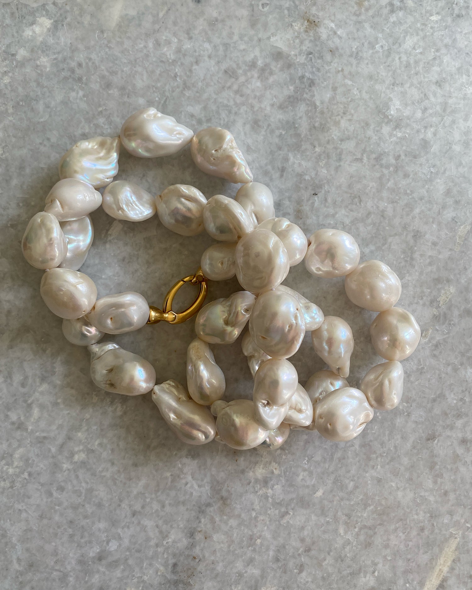 QUEEN PEARL NECKLACE | GOLD