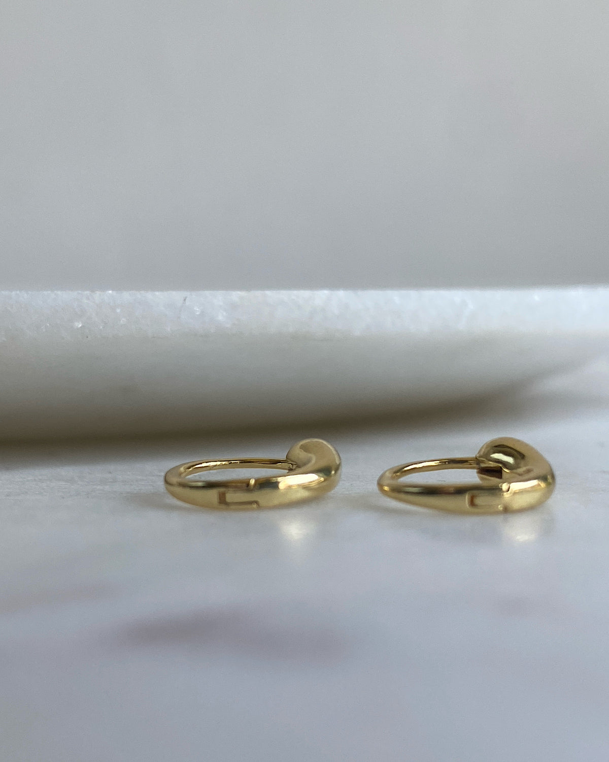 DRIP ORGANIC HOOP EARRINGS | GOLD