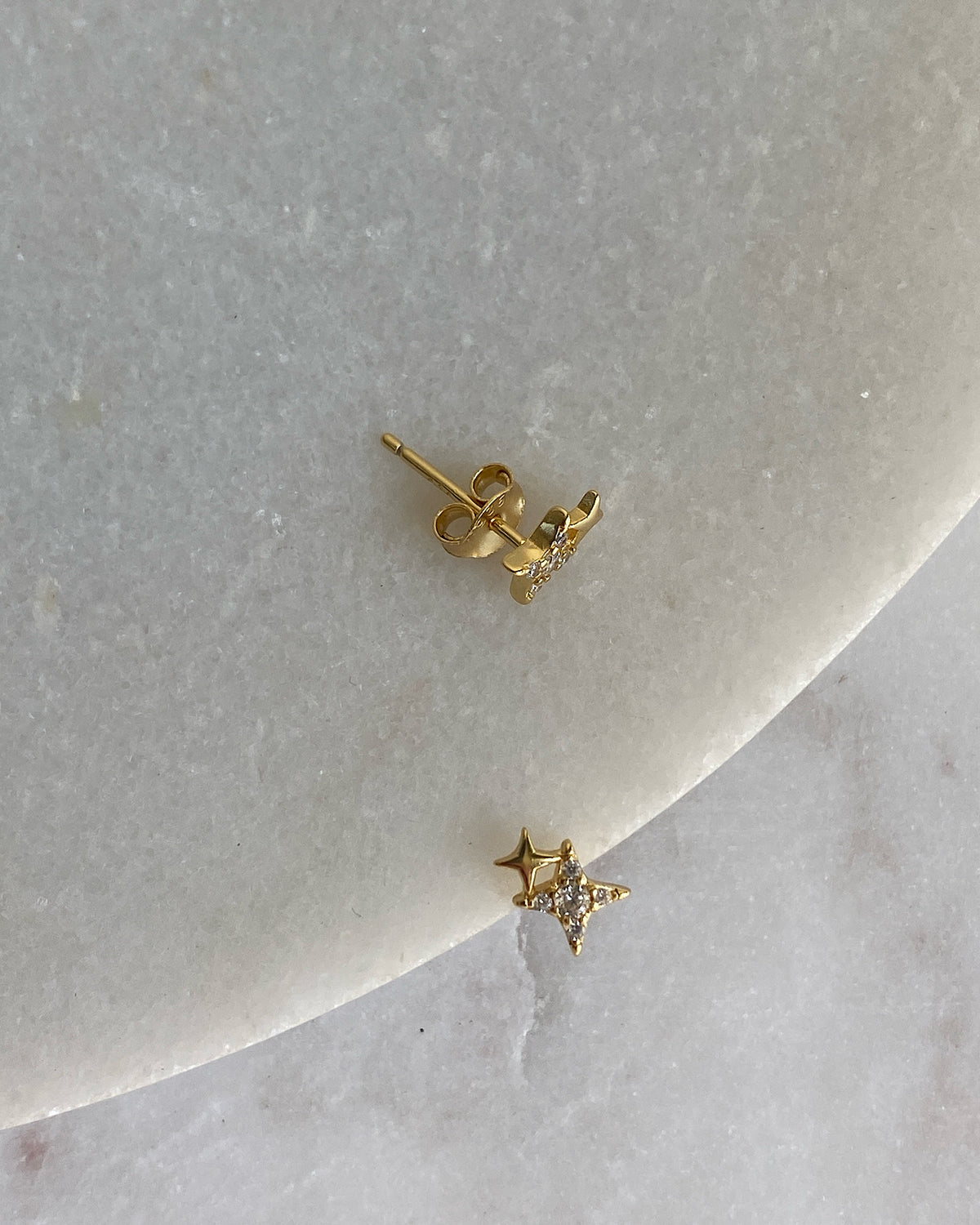 TWINKLE TWINKLE STUD EARRINGS | GOLD