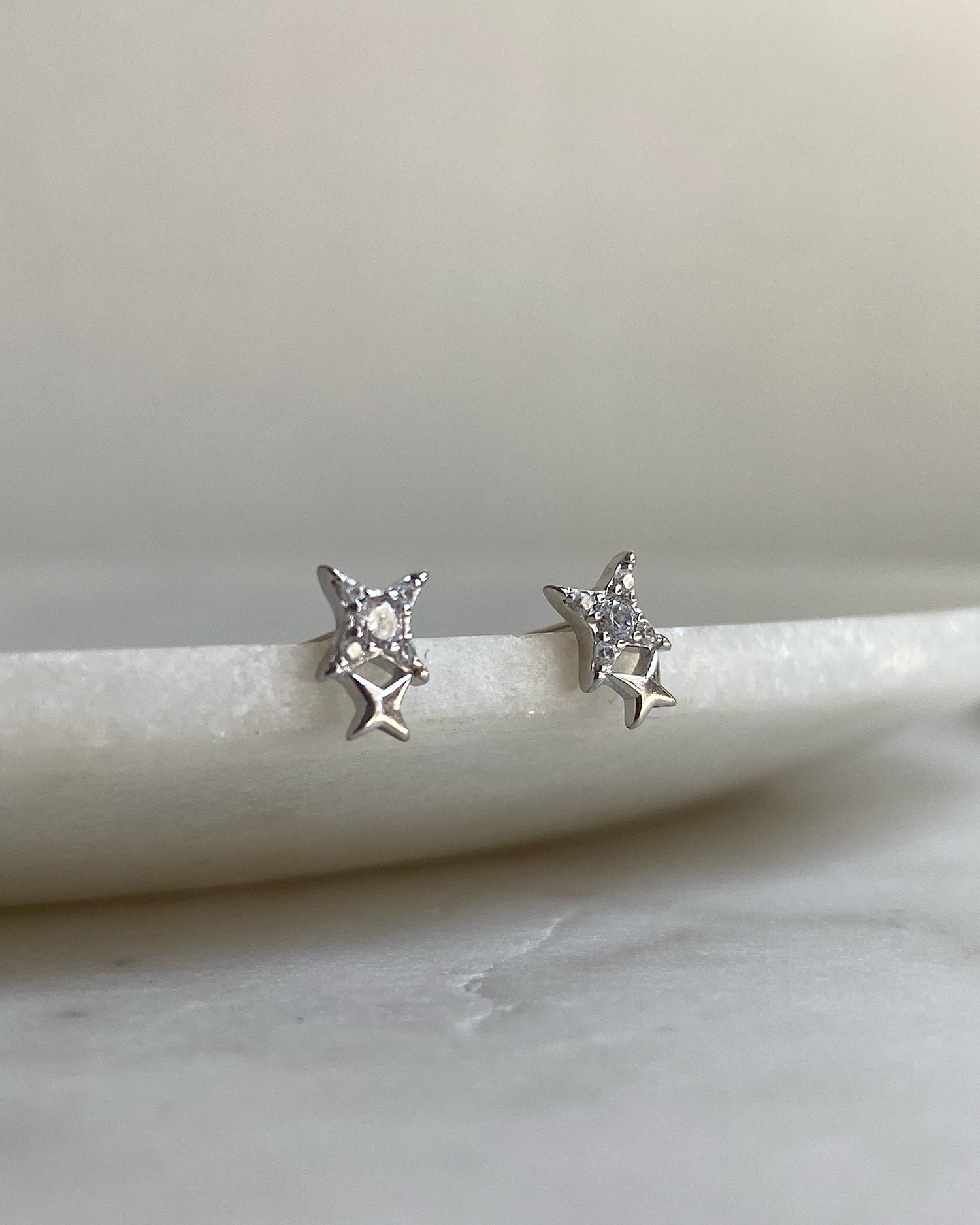 TWINKLE TWINKLE STUD EARRINGS | SILVER