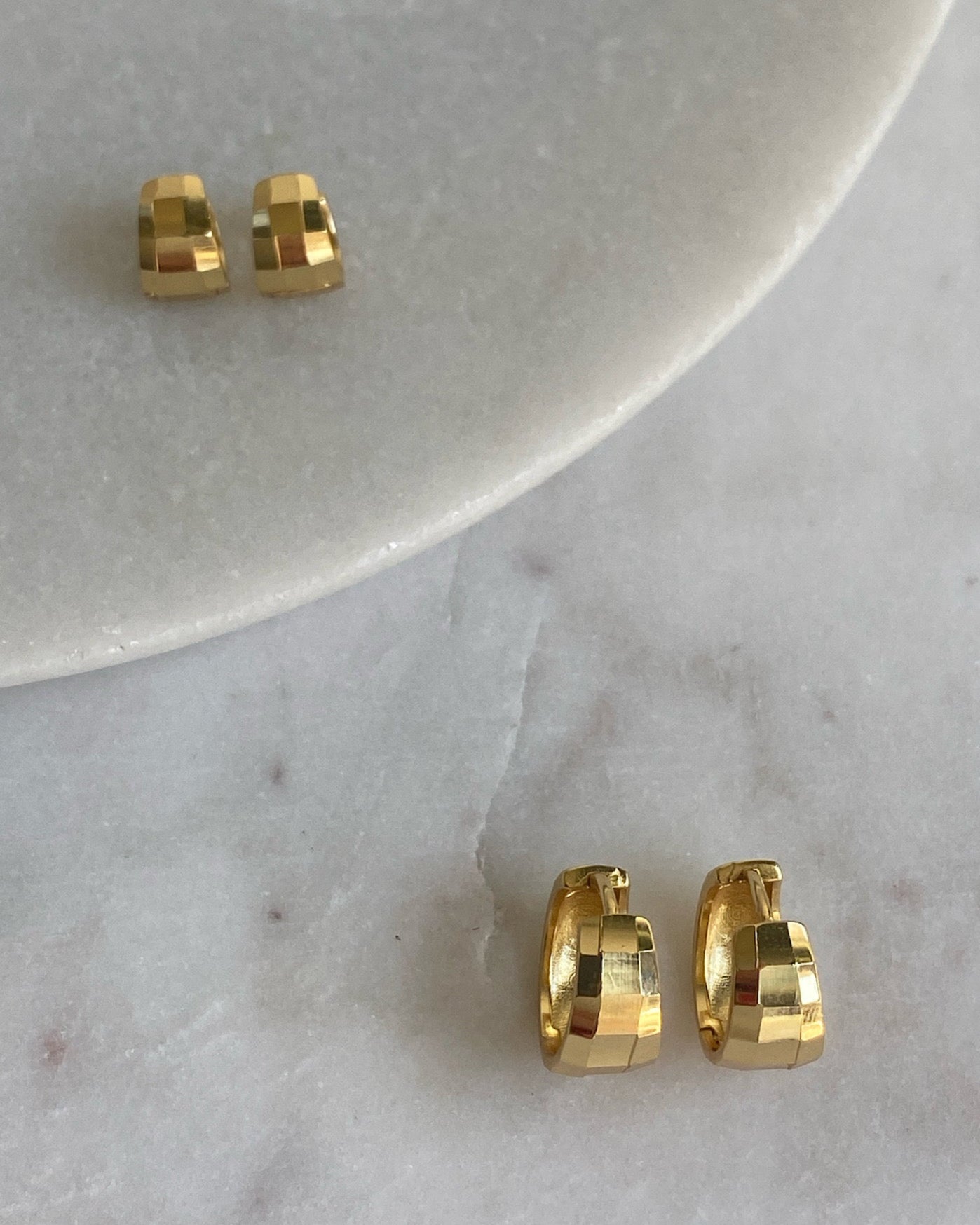 DISCO FACET HUGGIE EARRINGS | GOLD