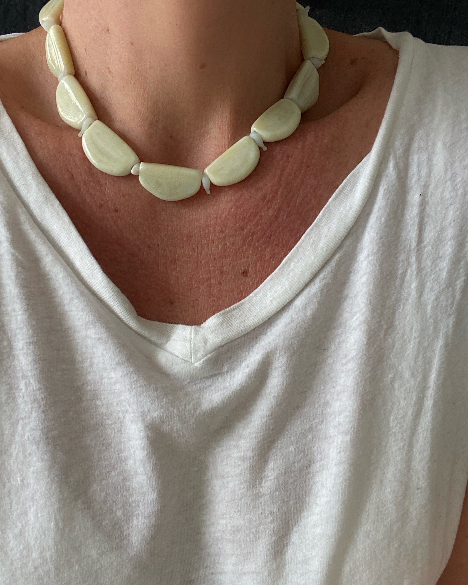 SWEET GLASS SHORT NECKLACE