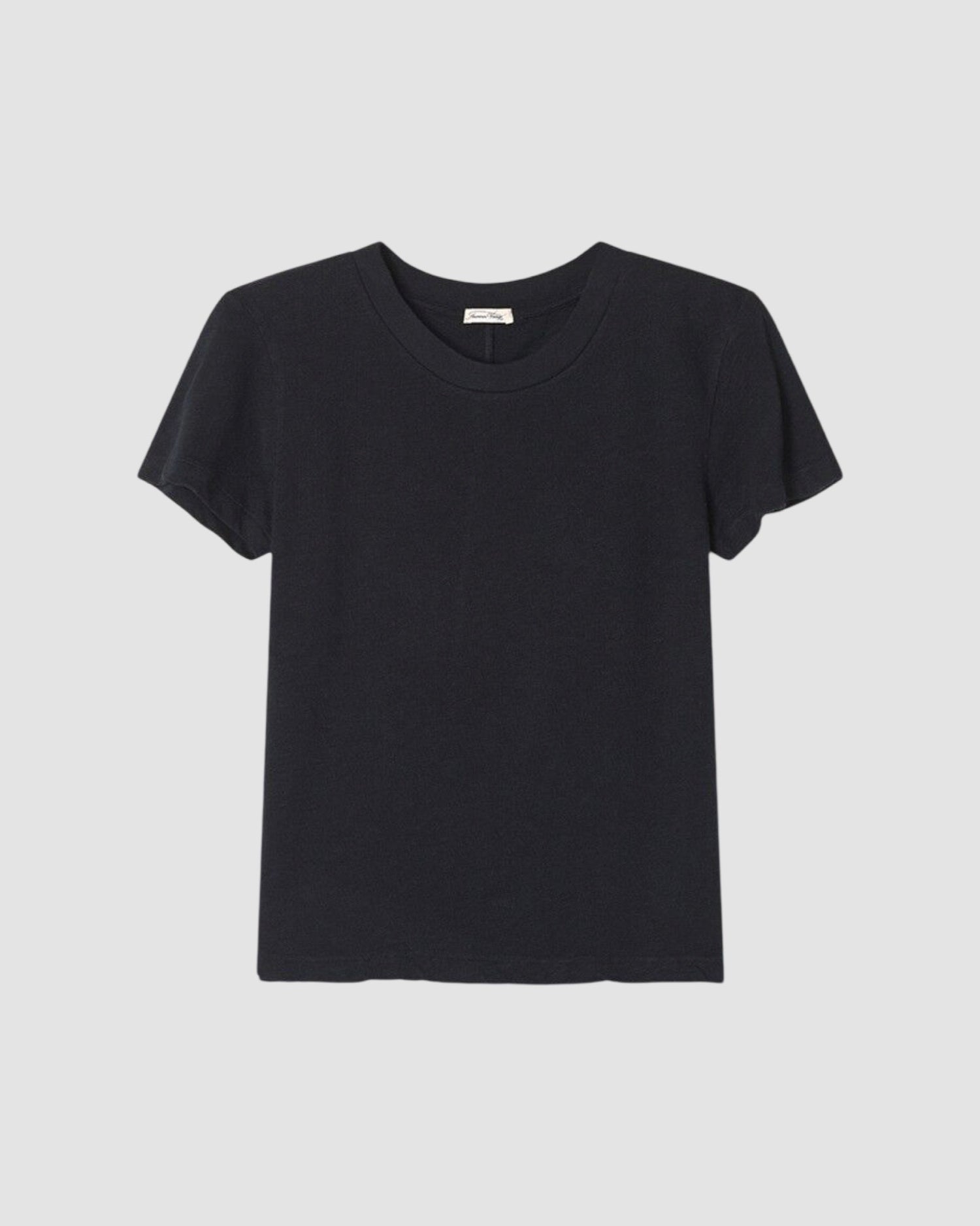 a fitted black short sleeved t-shirt