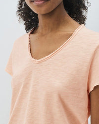 SONOMA SHORT SLEEVE V-NECK T-SHIRT | VINTAGE BISCUIT