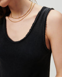 Model wears a black Sonoma Tank by American Vintage