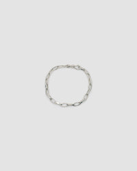 Simple silver oval chain bracelet with a clasp