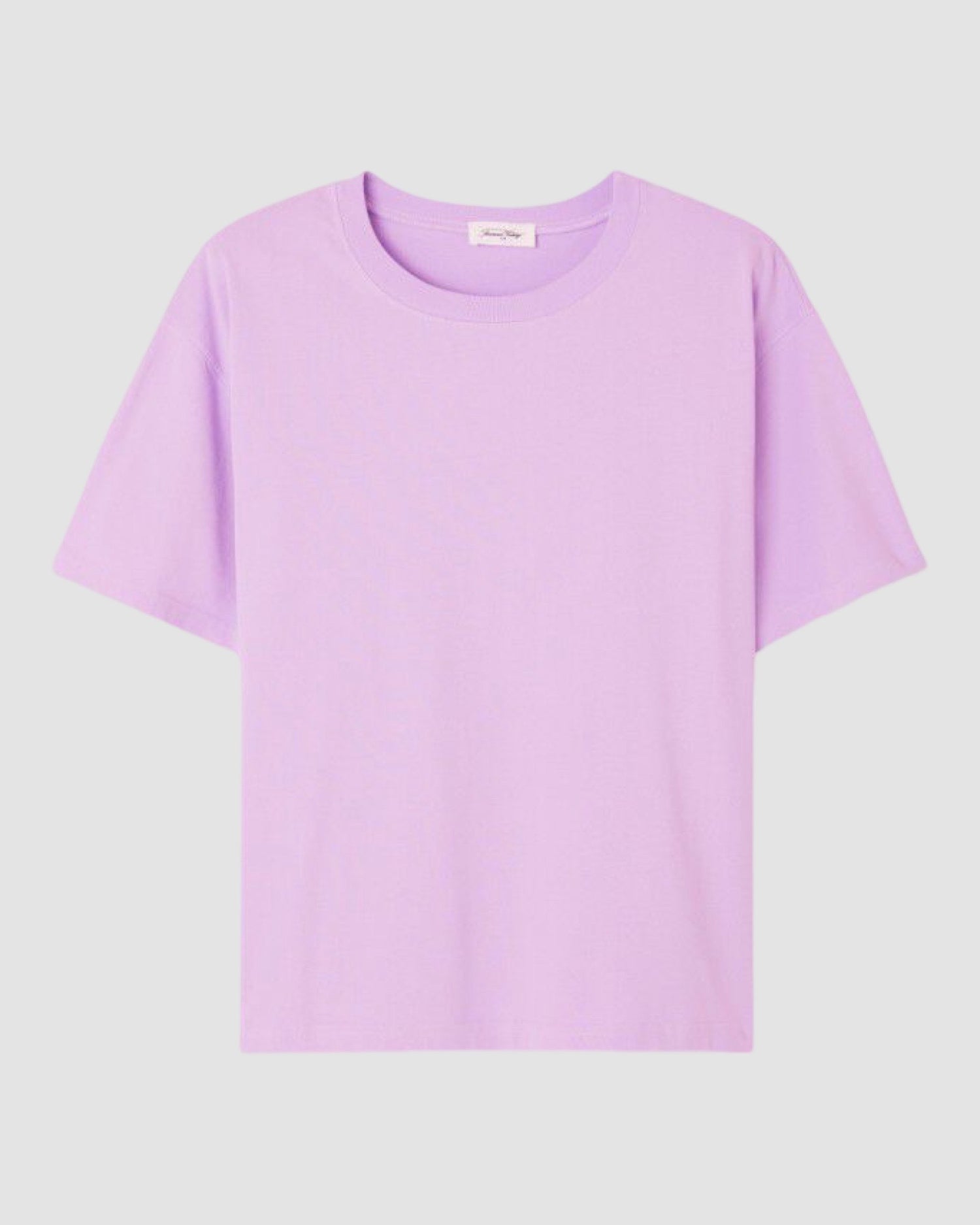 A soft lilac T-shirt with short sleeves and a round neck, displayed against a plain background.
