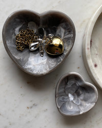 grey heart bowls