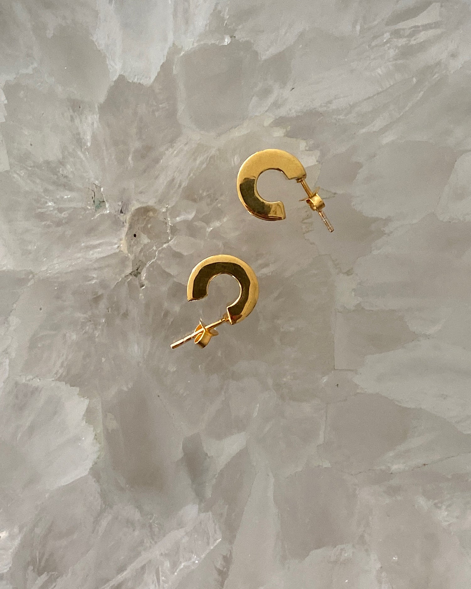 small gold chubby hard edged hoop earrings